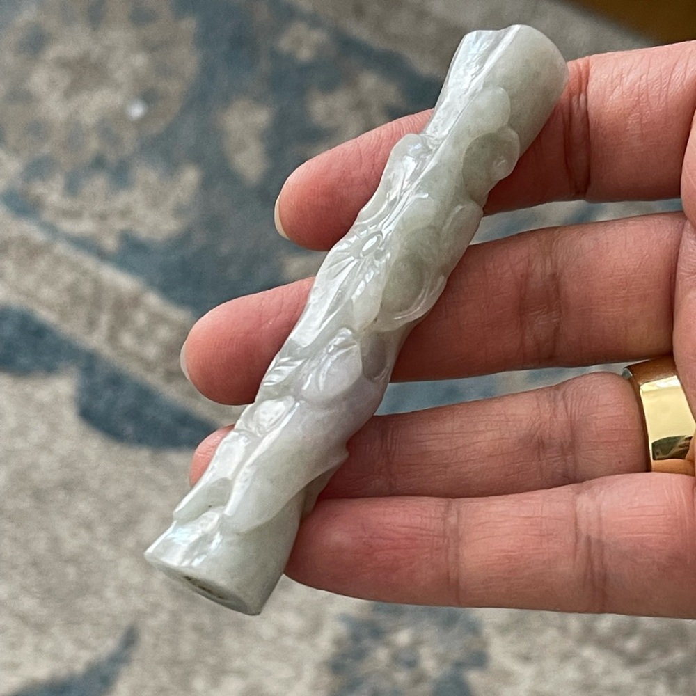 Natural jadeite jade carved ornament - Picture 2 of 10